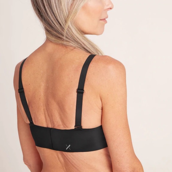 KNIX Padded V Thin Strap Bra, size 6 - Picture 2 of 4